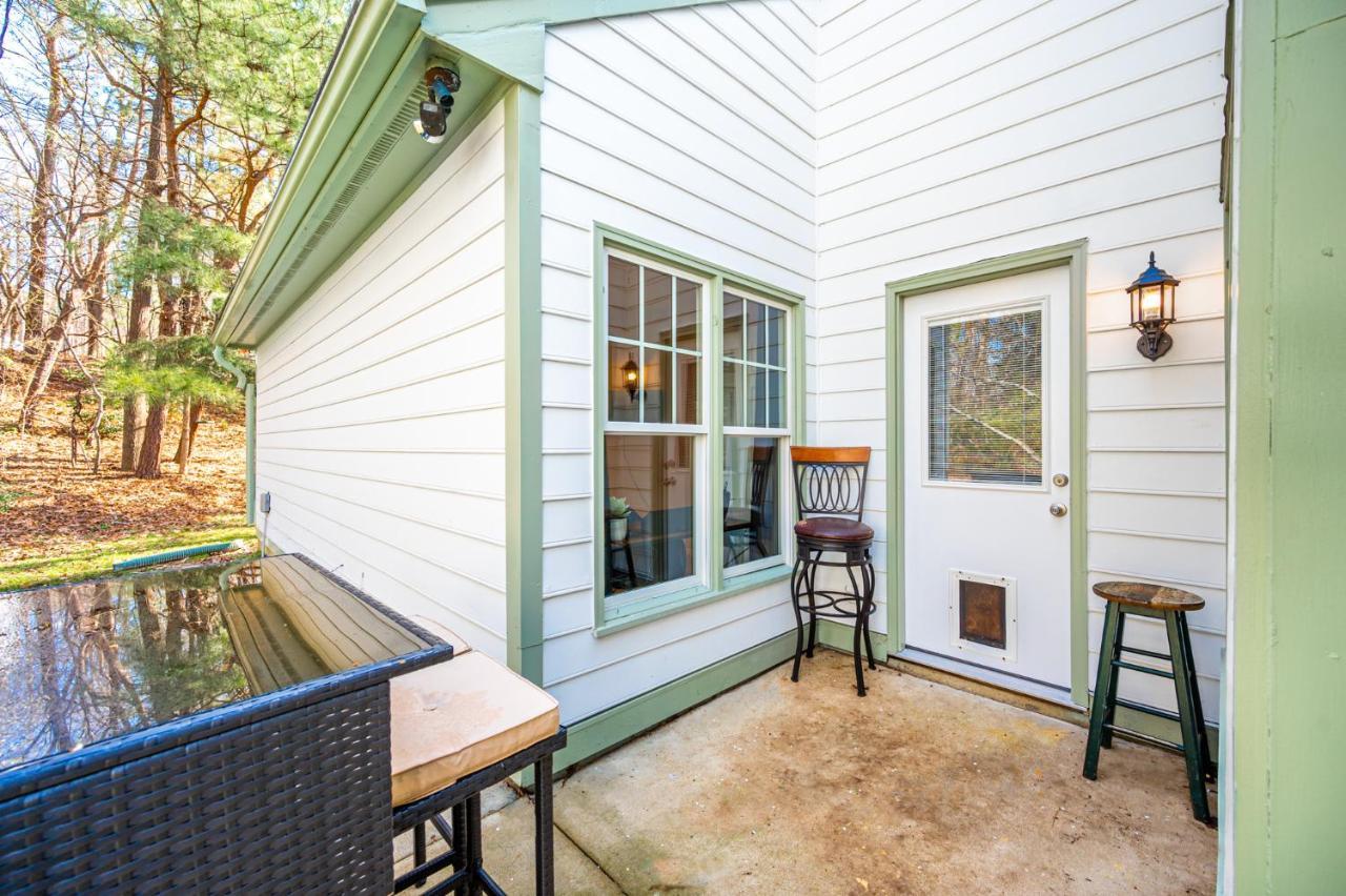 Cozy Industrial Kildaire Farms Home- Near Downtown Cary Bagian luar foto