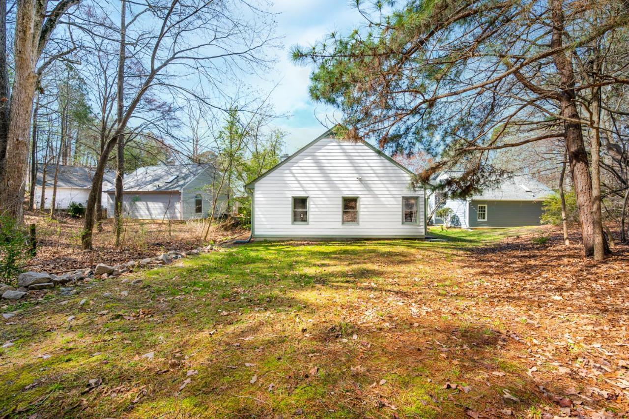 Cozy Industrial Kildaire Farms Home- Near Downtown Cary Bagian luar foto