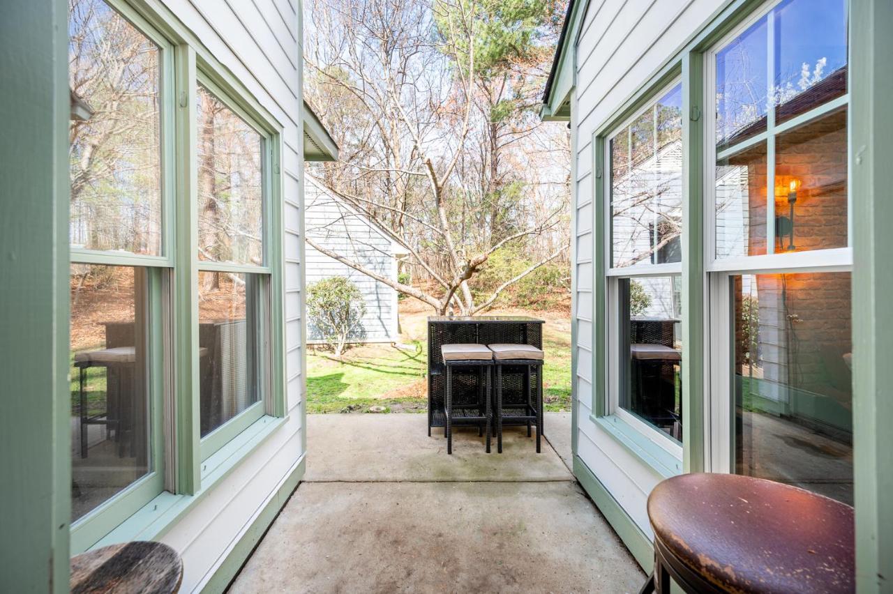 Cozy Industrial Kildaire Farms Home- Near Downtown Cary Bagian luar foto